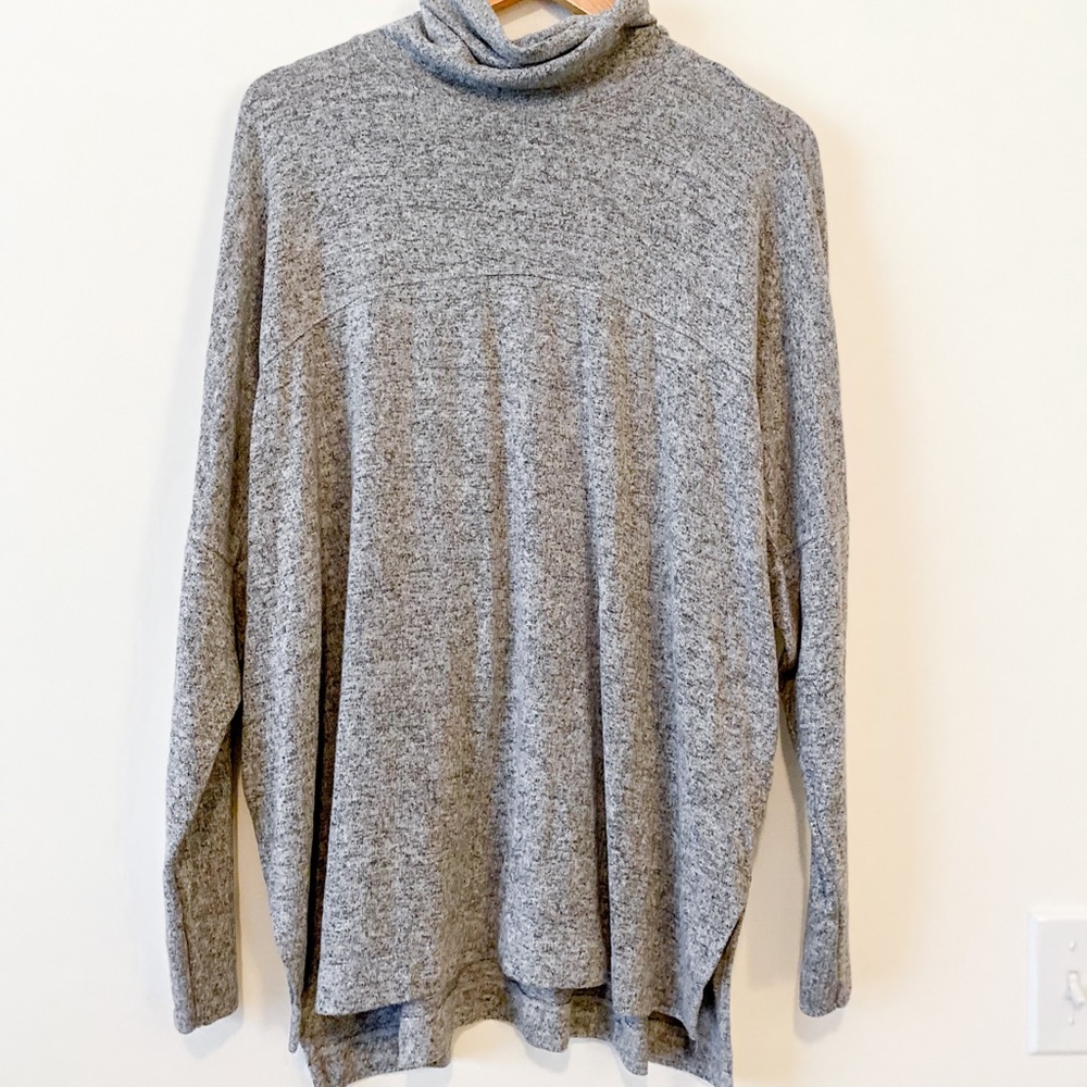 Heather Grey Turtleneck pullover Sweater Aerie